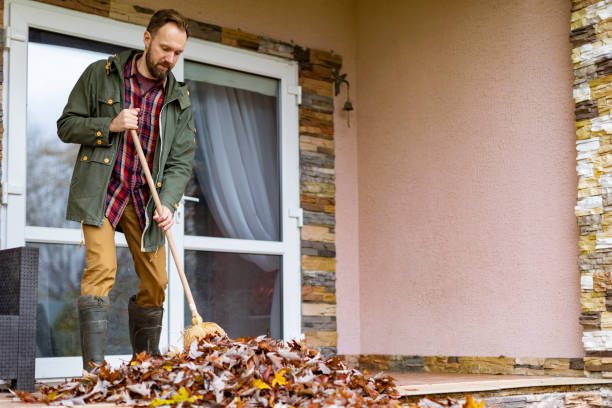 Best Commercial Cleanout Services  in Johnston, IA